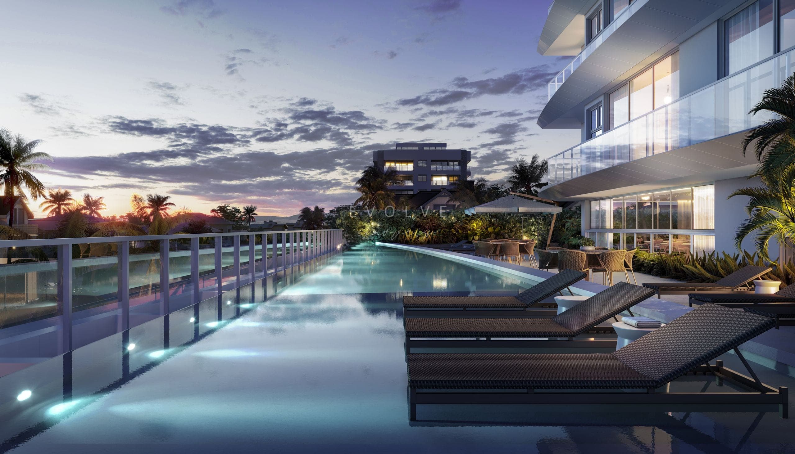 Piscina vista de cima ao entardecer