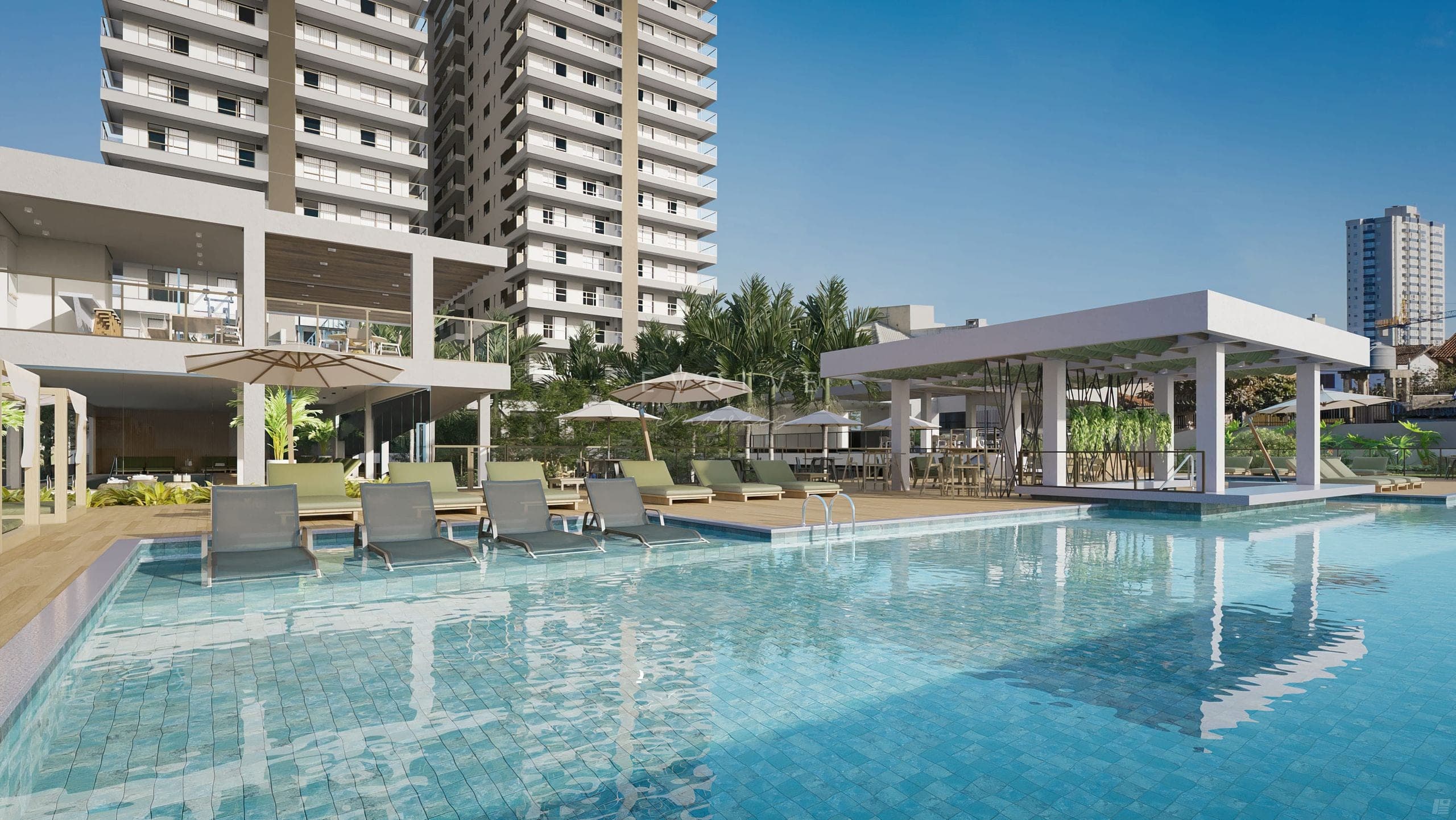 Piscina adulta do Upside Home Club em Balneário Piçarras